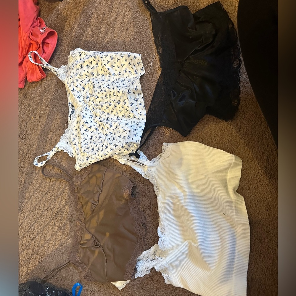 Cropped Tank Tops